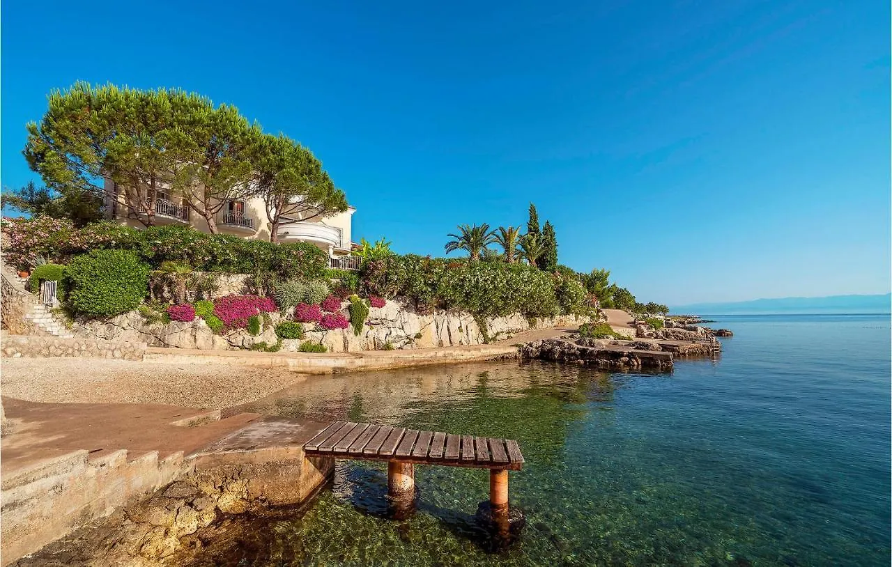 Gorgeous Apartment In Malinska With Swimming Pool 0*,  Κροατία