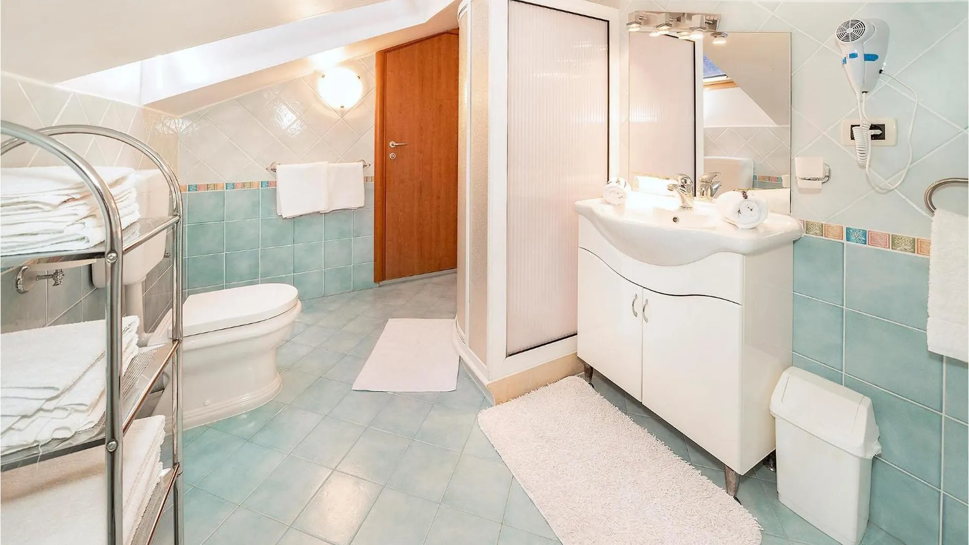 Gorgeous Apartment In Malinska With Swimming Pool 0*,  Κροατία